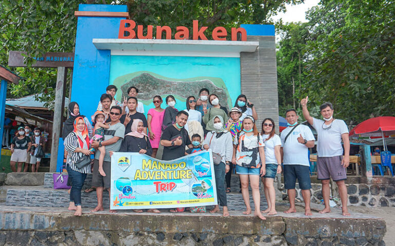 Paket wisata 3 pulau